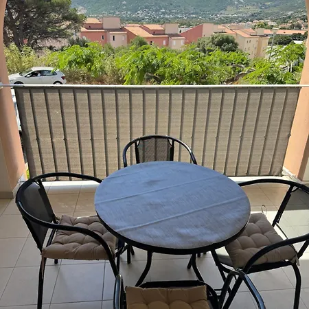 Apartment -t2 Les Collines *